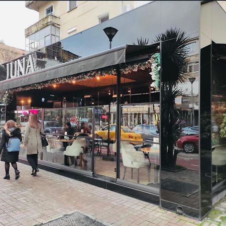 Lilo'S Place Tirana Buitenkant foto
