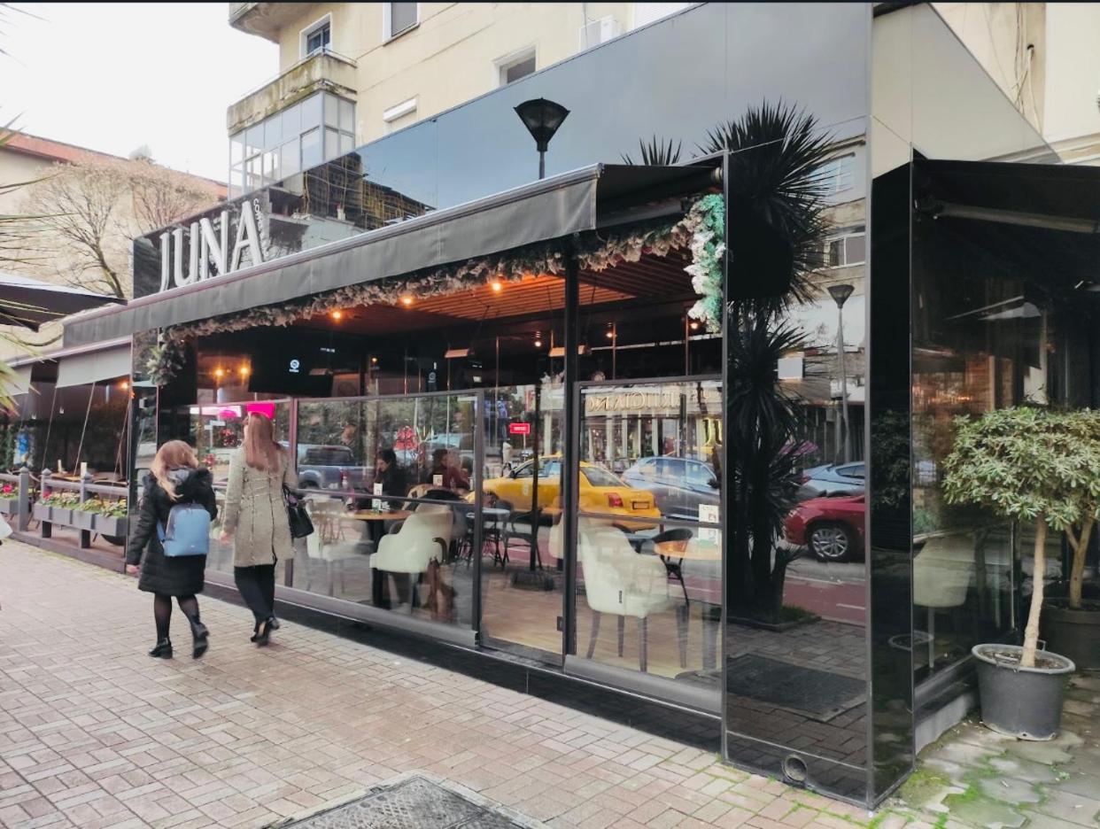 Lilo'S Place Tirana Buitenkant foto